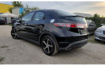 honda-civic-1-4-i-vtec-100-ks - 4