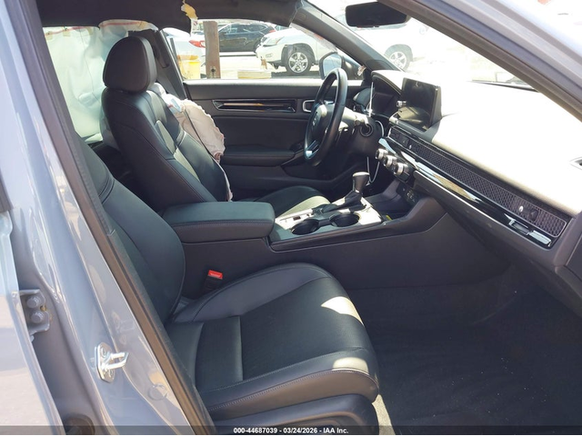 Honda Civic 1.5L I-4 DI, DOHC, VVT, TURBO, 180HP Front Wheel Drive - автомобили, коли, обяви за нови и употребявани 4