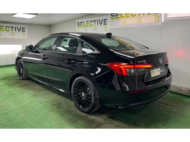 Honda Civic 2.0 automatic - автомобили, коли, обяви за нови и употребявани 5