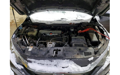 Honda Civic 2.0L 4 Front-wheel Drive - автомобили, коли, обяви за нови и употребявани 10