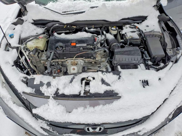 Honda Civic 2.0L 4 Front-wheel Drive - автомобили, коли, обяви за нови и употребявани 11