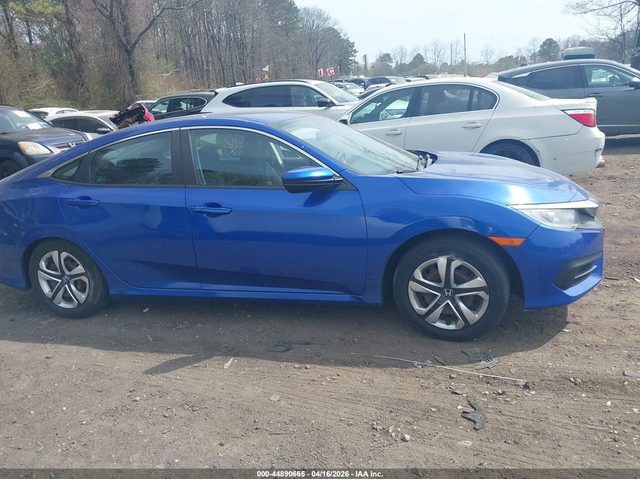 Honda Civic 2.0L I-4 DOHC, VVT, 158HP Front Wheel Drive - автомобили, коли, обяви за нови и употребявани 12