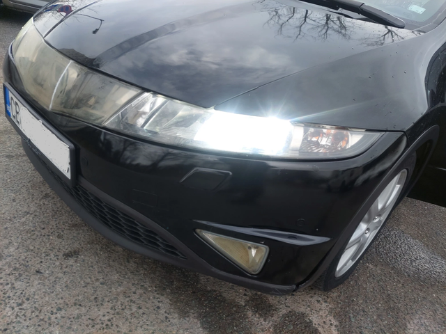 Honda Civic 1, 8i 140ps ГАЗ AUTOMATIC - автомобили, коли, обяви за нови и употребявани 16