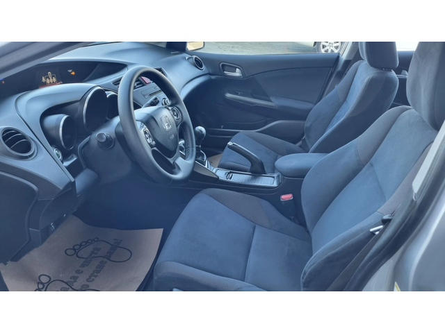 Honda Civic 1.6 дизел 120к.с. - автомобили, коли, обяви за нови и употребявани 11