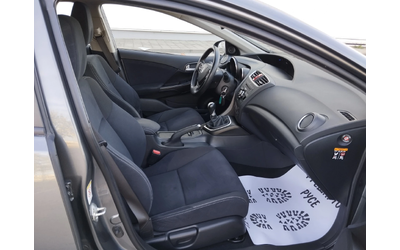 Honda Civic 1.6DTEC Камера - автомобили, коли, обяви за нови и употребявани 9