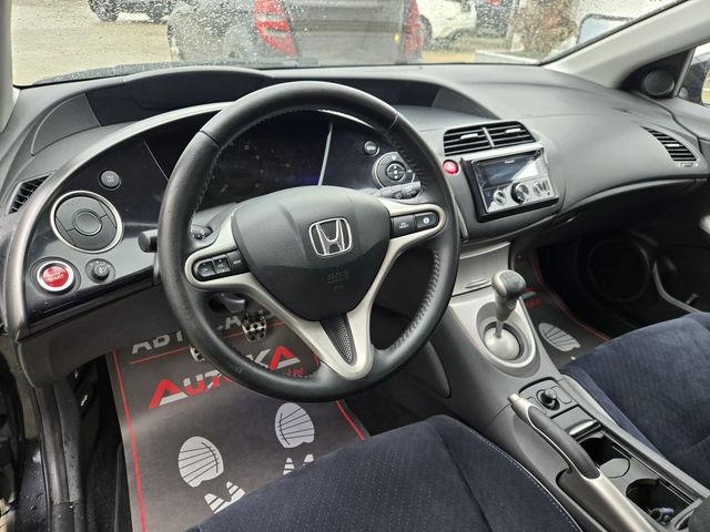 Honda Civic 1.4i-83кс= 6СКОРОСТИ= 188.000км= ПАРКТРОНИК - автомобили, коли, обяви за нови и употребявани 7