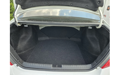 Honda Civic 1.8i-141кс= АВТОМАТ= НАВИ= ПОДГРЕВ - автомобили, коли, обяви за нови и употребявани 9