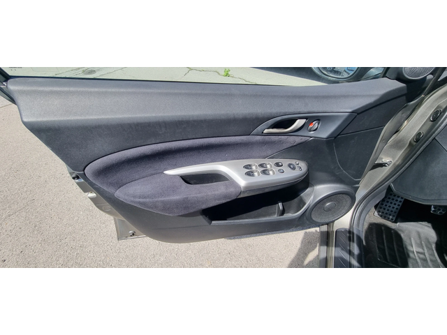 Honda Civic 1.8i 140k.c ITALIA EURO 4 - автомобили, коли, обяви за нови и употребявани 9