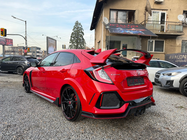 Honda Civic Type-R GT - автомобили, коли, обяви за нови и употребявани 5
