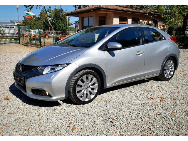 Honda Civic 1.6 i-DTEC 6ск. КАТО НОВА !!! - автомобили, коли, обяви за нови и употребявани 0