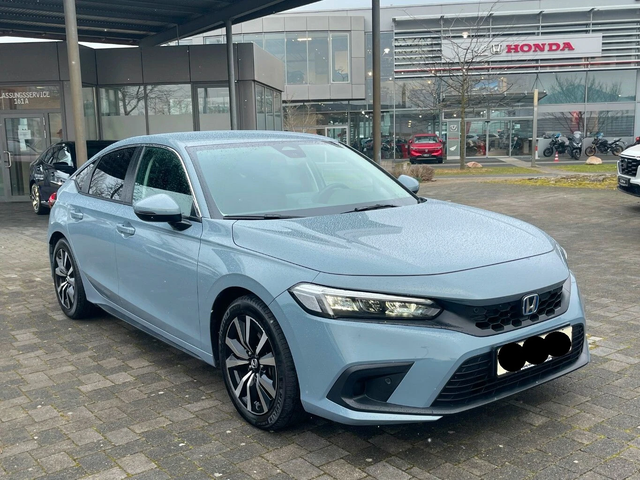 Honda Civic 2.0 i-MMD Hybrid Elegance - автомобили, коли, обяви за нови и употребявани 2