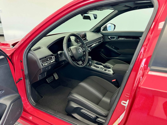 Honda Civic Sport eCVT С РЕГИСТРАЦИЯ & АВТО КРЕДИТ - автомобили, коли, обяви за нови и употребявани 5