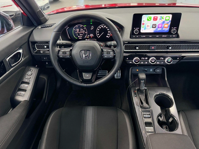 Honda Civic Sport eCVT С РЕГИСТРАЦИЯ & АВТО КРЕДИТ - автомобили, коли, обяви за нови и употребявани 6