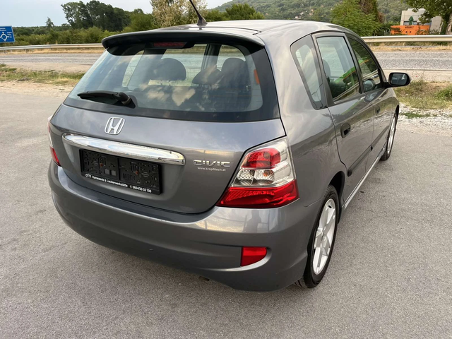 Honda Civic 1.4I 90кс 136 000км EURO 4 КЛИМАТИК - автомобили, коли, обяви за нови и употребявани 3