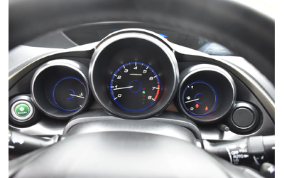 Honda Civic 1.8i* AUTOMAT* LED - автомобили, коли, обяви за нови и употребявани 15