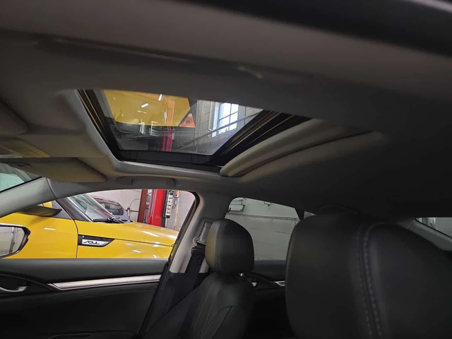 Honda Civic * Touring * 2 КЛЮЧА* ПОДГРЕВ* PANO* KEYLESS* - автомобили, коли, обяви за нови и употребявани 14