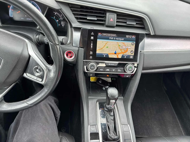 Honda Civic * Touring * ПОДГРЕВ* PANO* KEYLESS* - автомобили, коли, обяви за нови и употребявани 8