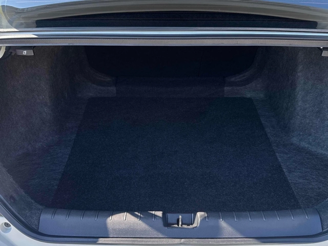 Honda Civic TOURING / CARFAX - автомобили, коли, обяви за нови и употребявани 11