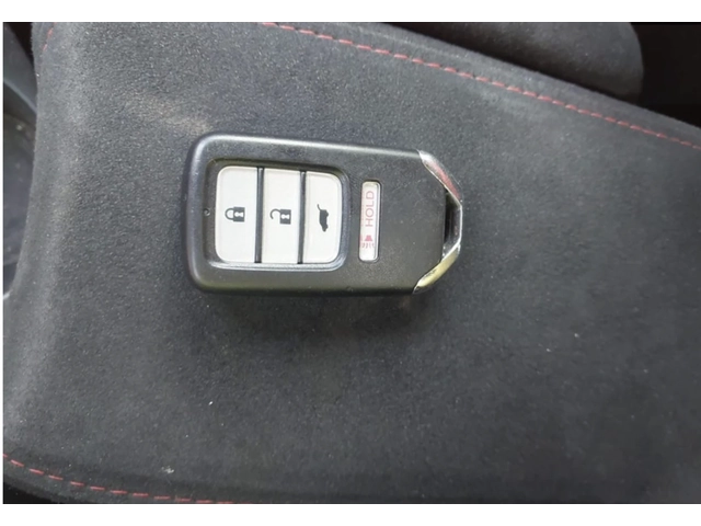 Honda Civic Type R - автомобили, коли, обяви за нови и употребявани 10