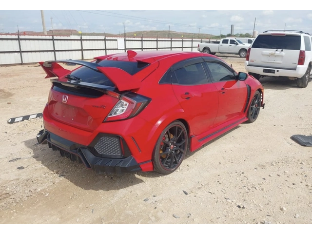 Honda Civic Type R - автомобили, коли, обяви за нови и употребявани 3