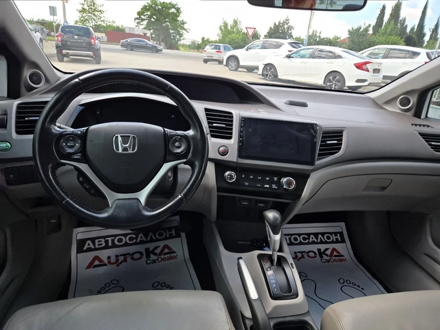Honda Civic 1.8i-141кс= АВТОМАТ= НАВИГАЦИЯ= ПОДГРЕВ - автомобили, коли, обяви за нови и употребявани 10