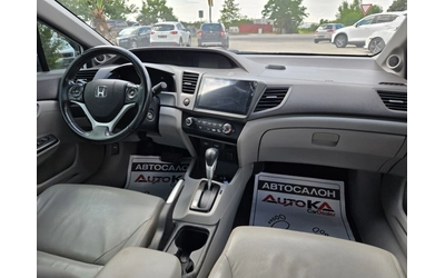 Honda Civic 1.8i-141кс= АВТОМАТ= НАВИГАЦИЯ= ПОДГРЕВ - автомобили, коли, обяви за нови и употребявани 12