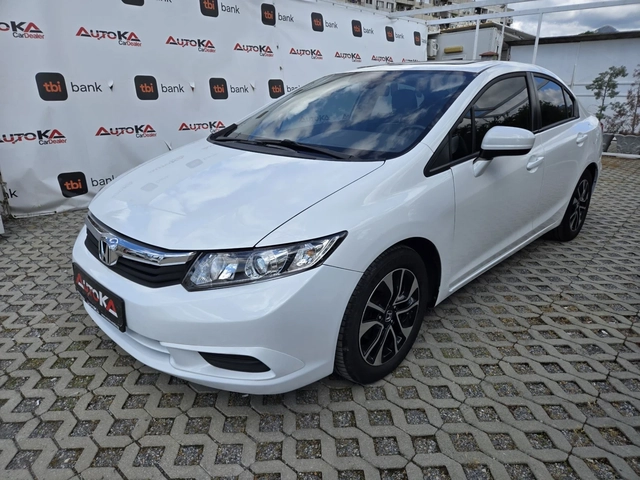 Honda Civic 1.8i-141кс= АВТОМАТ= НАВИГАЦИЯ= ПОДГРЕВ - автомобили, коли, обяви за нови и употребявани 5
