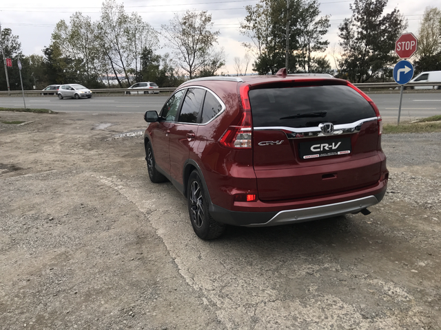 Honda Cr-v 1,6 AWD - автомобили, коли, обяви за нови и употребявани 4