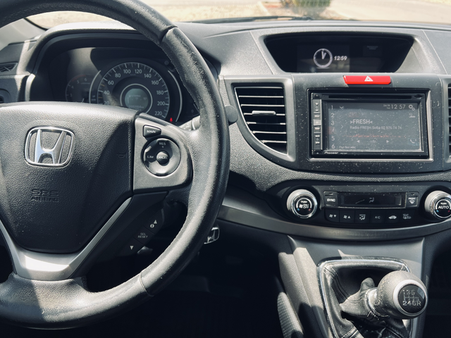 Honda Cr-v, 2014 г., 296000 км, 120 к.с. - автомобили, коли, обяви за нови и употребявани 4