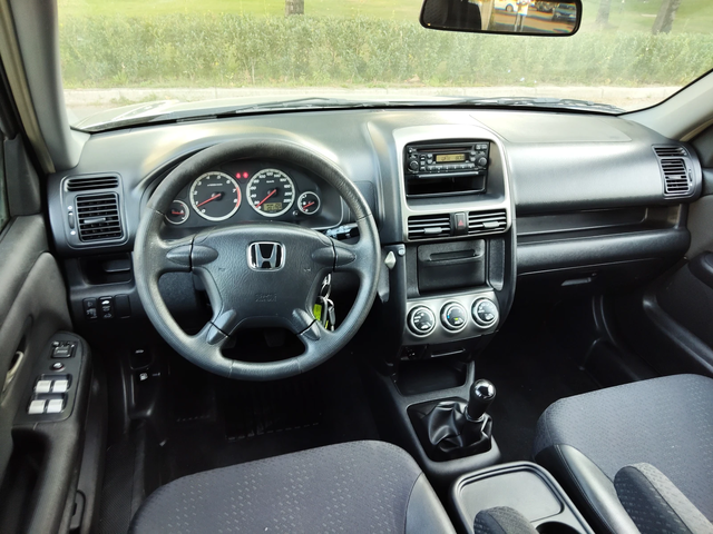 Honda Cr-v 2, 0i UNIKAT!!!! - автомобили, коли, обяви за нови и употребявани 5