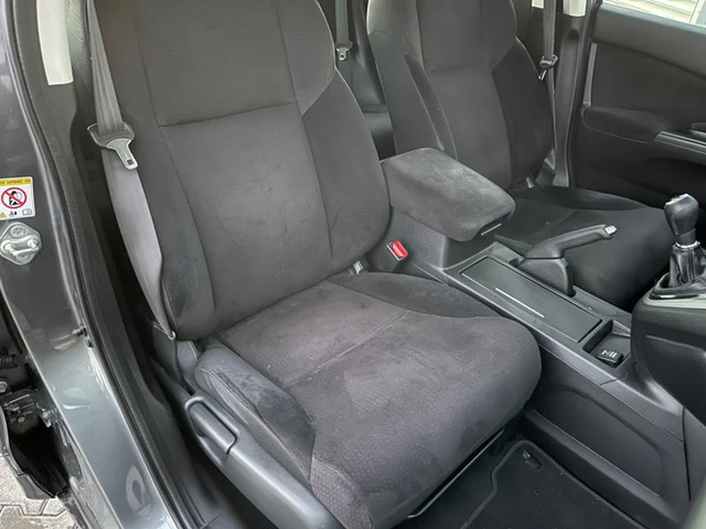 Honda Cr-v 1, 6i-Dtec4X2, 120к.с, 6ск., плюш, клима, мулти, т - автомобили, коли, обяви за нови и употребявани 9
