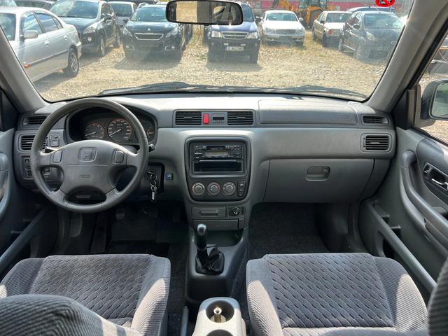 Honda Cr-v 2.0i 16v-147к.с./LPG-ГАЗ/ Климатик/ Италия - автомобили, коли, обяви за нови и употребявани 16