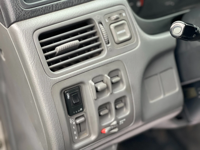 Honda Cr-v 2.0i 4x4 - автомобили, коли, обяви за нови и употребявани 10