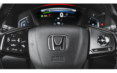 Honda Cr-v 2.0 i-MMD Black Edition Hybrid 4x4 Automatic - автомобили, коли, обяви за нови и употребявани 9