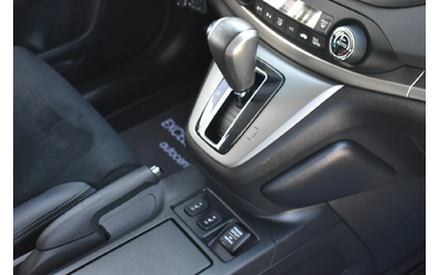 Honda Cr-v 2.0i* 4x4* LED - автомобили, коли, обяви за нови и употребявани 12