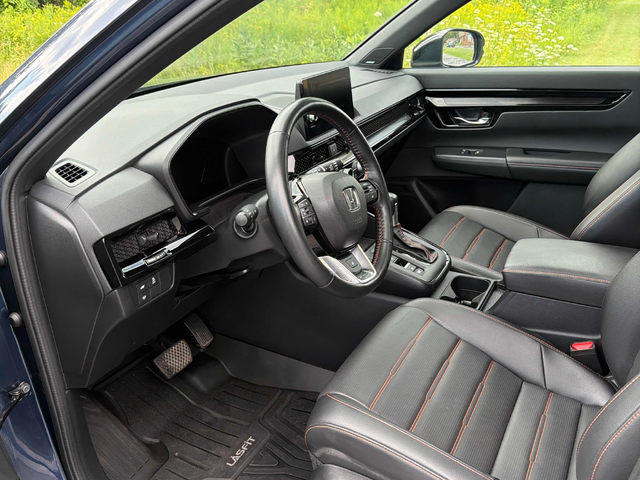 Honda CR-V HYBRID 2.0L 4cyl AWD - автомобили, коли, обяви за нови и употребявани 4