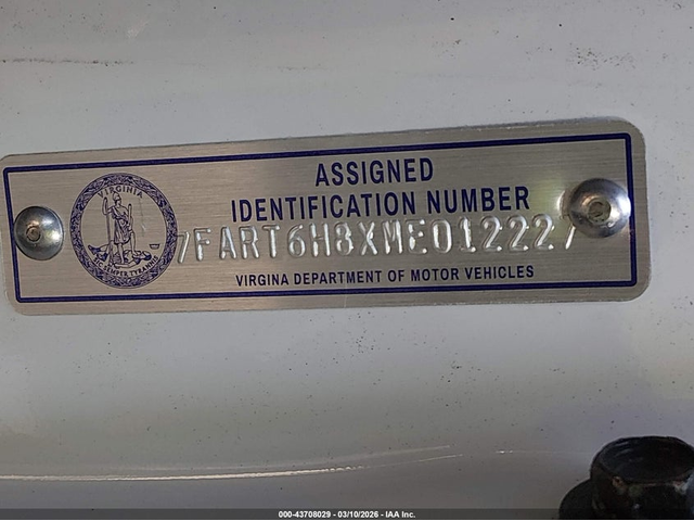 Honda CR-V HYBRID 2.0L I-4 DOHC, VVT, 143HP All Wheel Drive - автомобили, коли, обяви за нови и употребявани 8