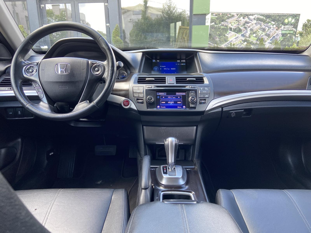 Honda Crosstour, 2013 г., 220000 км, 282 к.с. - автомобили, коли, обяви за нови и употребявани 10