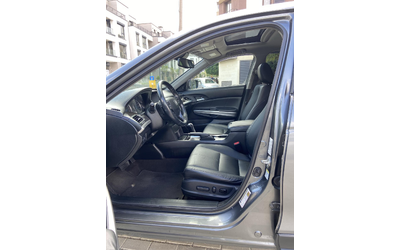 Honda Crosstour, 2013 г., 220000 км, 282 к.с. - автомобили, коли, обяви за нови и употребявани 9