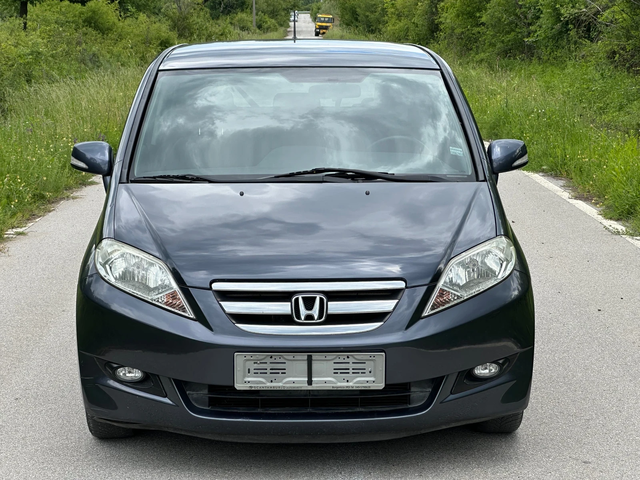 Honda Fr-v 1.7i - автомобили, коли, обяви за нови и употребявани 1
