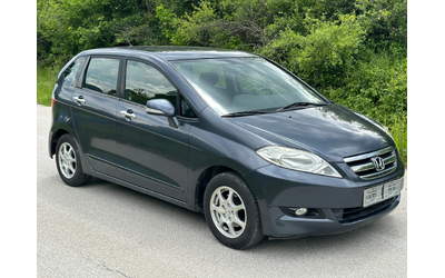 honda-fr-v - 2