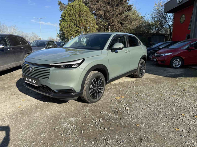 Honda Hr-v 1,5 e-HEV - автомобили, коли, обяви за нови и употребявани 8