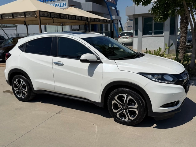 Honda Hr-v 1.5I-VTEC-95000км-KATO НОВ-EXCLUSIVE!!! - автомобили, коли, обяви за нови и употребявани 3