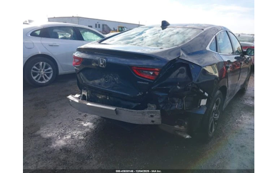 Honda Insight EX - автомобили, коли, обяви за нови и употребявани 8