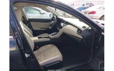 Honda Insight EX - автомобили, коли, обяви за нови и употребявани 9