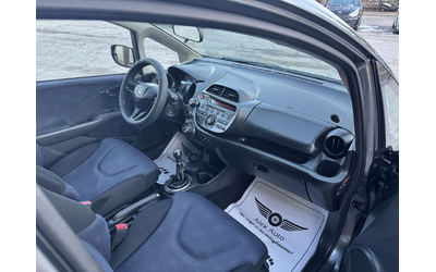 Honda Jazz 1.2 i / Euro 5B / ЛИЗИНГ - автомобили, коли, обяви за нови и употребявани 8