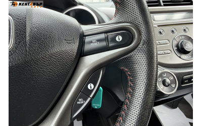 Honda Jazz 1.2i 90к.с. - автомобили, коли, обяви за нови и употребявани 13