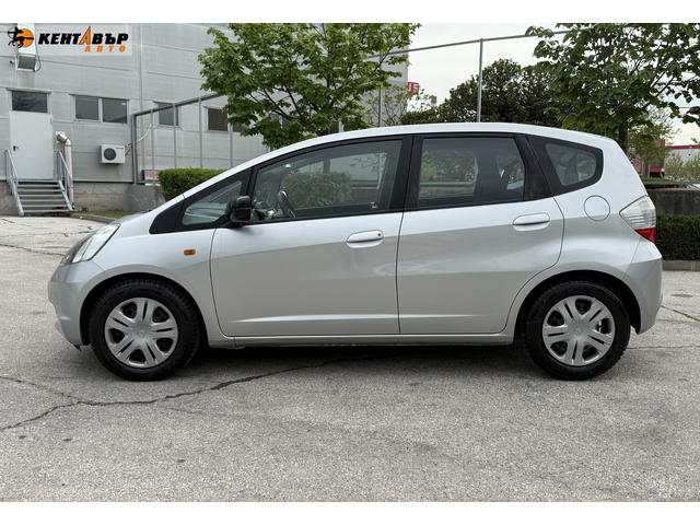 Honda Jazz 1.2i 90к.с. - автомобили, коли, обяви за нови и употребявани 1