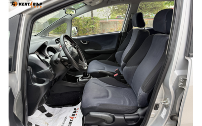 Honda Jazz 1.2i 90к.с. - автомобили, коли, обяви за нови и употребявани 6