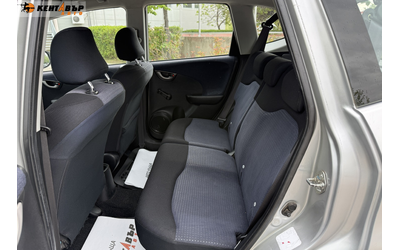 Honda Jazz 1.2i 90к.с. - автомобили, коли, обяви за нови и употребявани 7